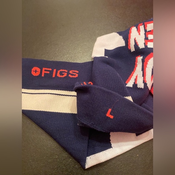 FIGS Compression Socks READY WHEN YOU ARE Navy Blue Size Large NWOT - Picture 4 of 4